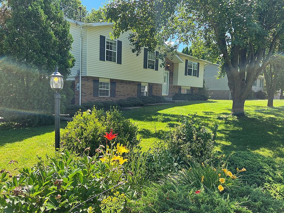 1st image of 17 Millstone Ln