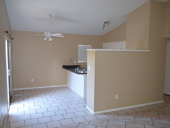 5th image of 129 W Loma Vista Dr APT 102