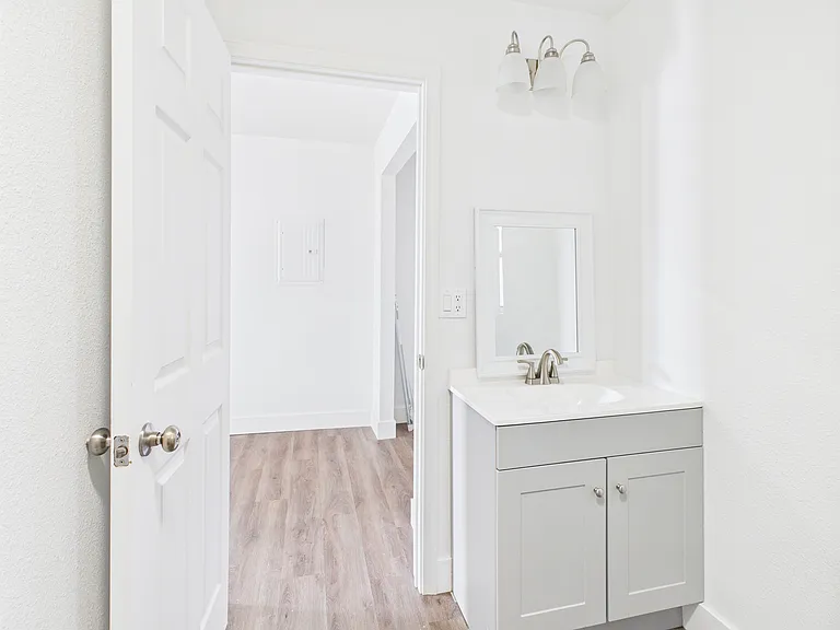 411 S Main St #105 — Photo 6