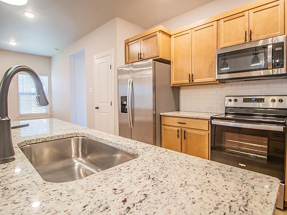 5th image of 2534 137th St