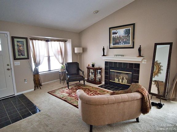 4th image of 9187 Colony Park Dr