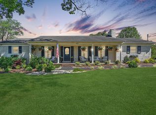 831 Sir Echo Dr, Kingsport, TN 37663