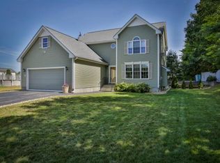 28 Normandy Way, Nashua, NH 03063