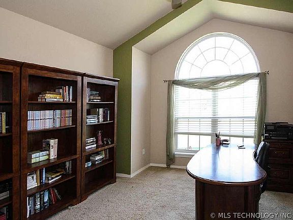 2nd image of 8926 S 260th East Ave