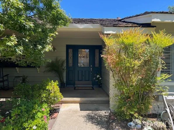 1505 Marlbarough Ave, Los Altos, CA 94024