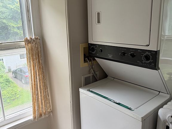 2nd image of 317 Mount Alverno Rd Floor 3