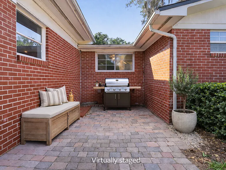 1367 Riverbirch Ln — Photo 37