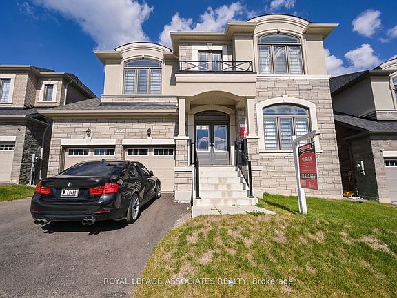 2nd image of 55 Raspberry Ridge Ave