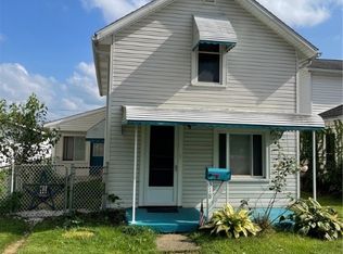 318 E 7th St, Dover, OH