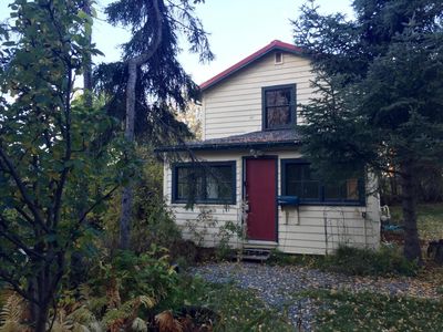 528 Coastal Pl, Anchorage, AK, 99501