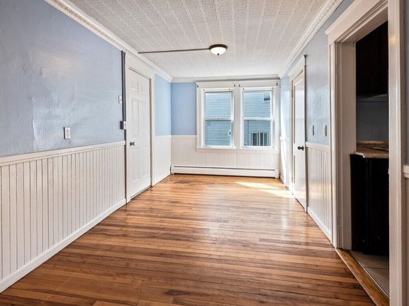 42 Upton St APT 2