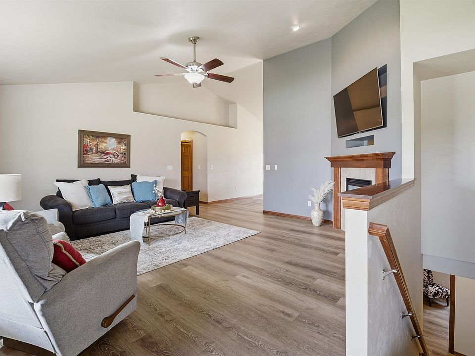 トップス houseonthehill N2369 Holy Hill Dr, Greenville, WI 54942 | MLS #50324221 | Zillow