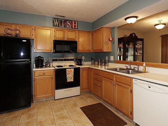 2nd image of 7048 Sea Oats Ln