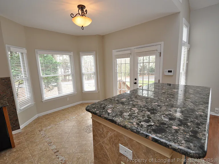 133 Cumberland Green Dr — Photo 15