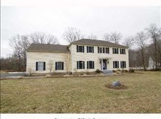 1439 Little Meadow Rd, Guilford, CT 06437