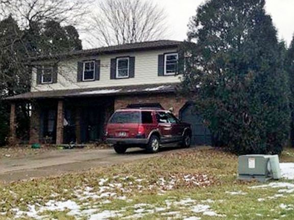 2nd image of 1143 Heatherwood Ln