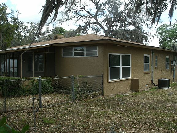 3rd image of 1013 Prado Grande Ave