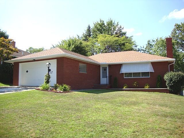 1st image of 5536 Briarcliff Dr