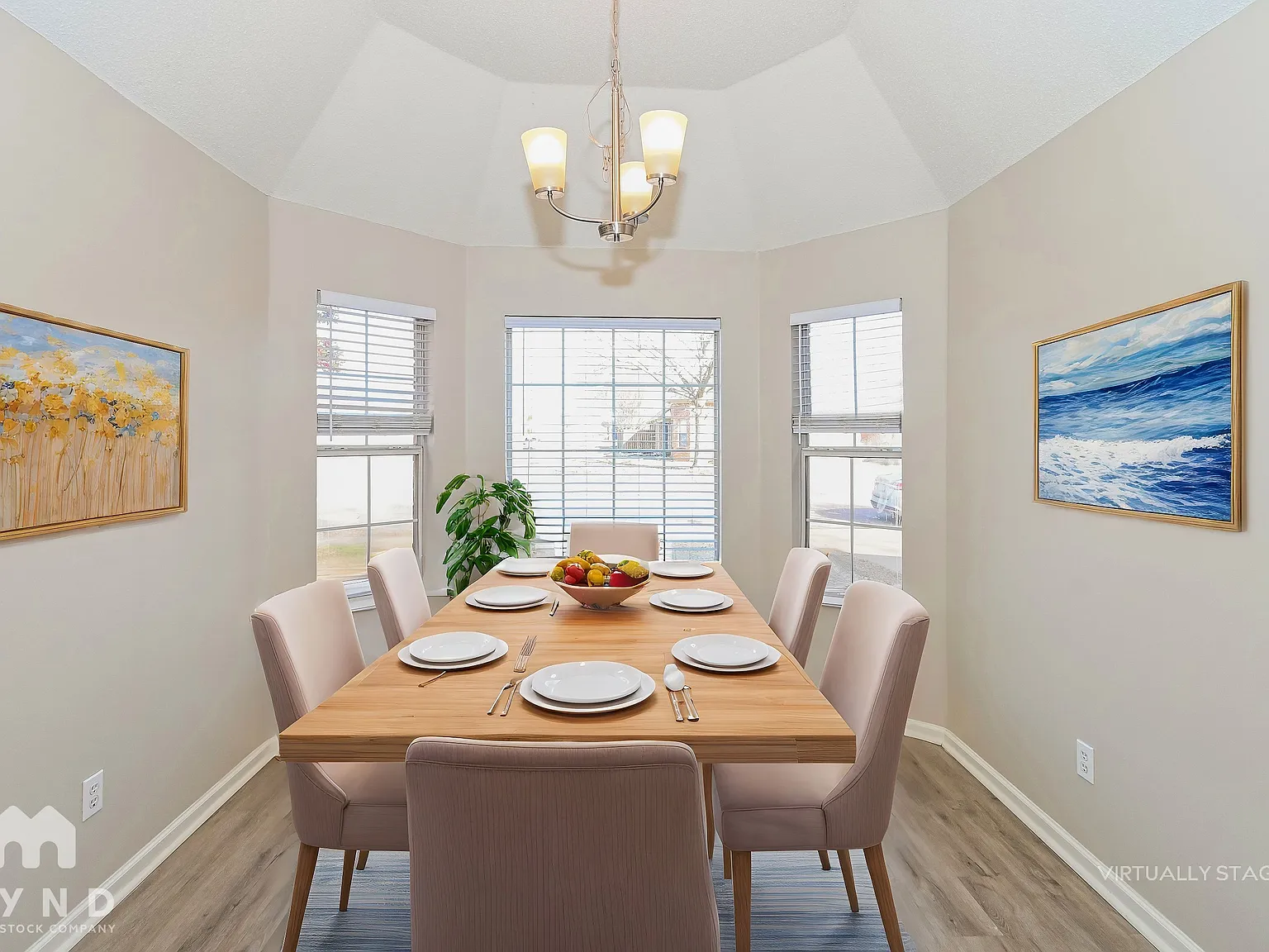 3 bed, 2.0 bath, 1600 sqft, $1,835 — Photo 3