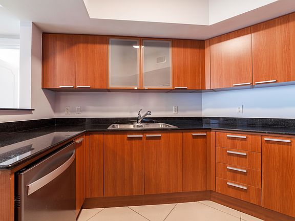 4th image of 16699 Collins Ave APT 4201
