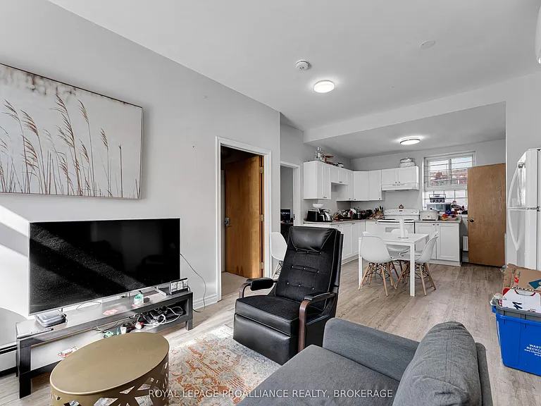 155 Brock St — Photo 13