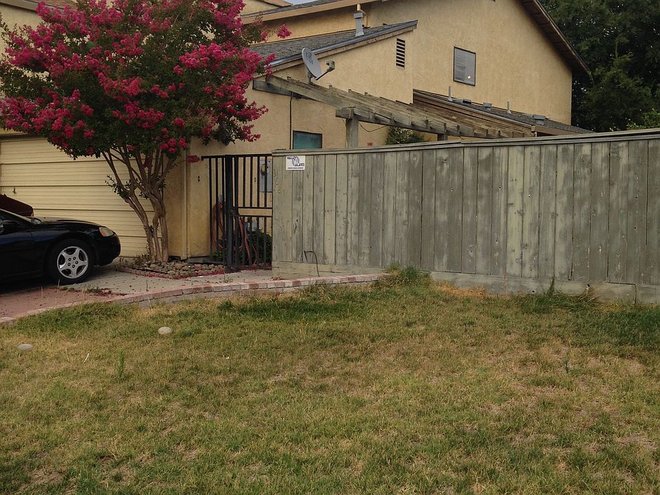 1st image of 368 Sun Haven Pl