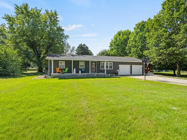 201 Eastview Dr, Madisonville, KY 42431
