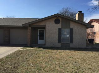 110 Catherine St #B, Del Rio, TX 78840