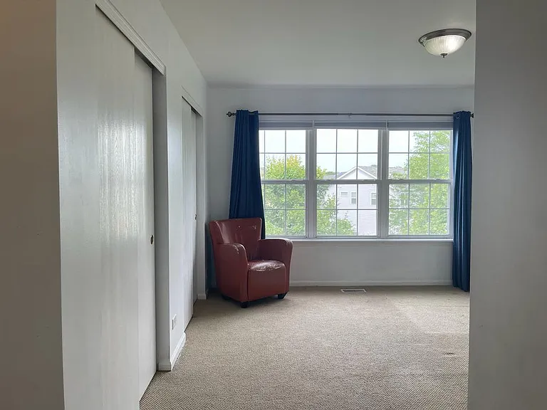 880 Genesee Dr — Photo 25