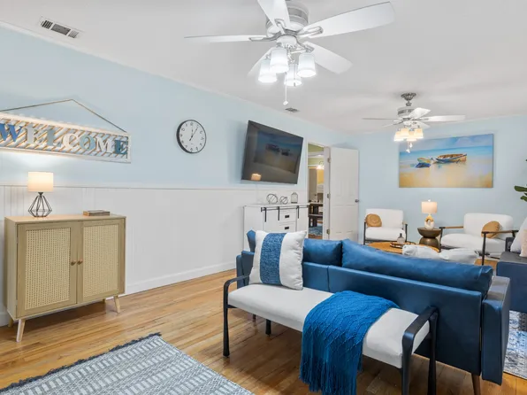 807 Ruth Ave, Gulfport, MS 39501