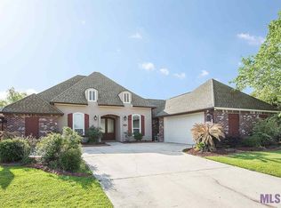 17649 Lake Port Dr, Greenwell Springs, LA 70739