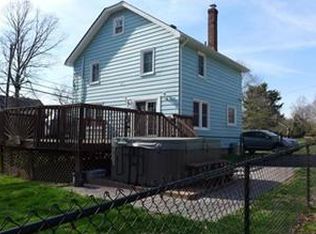 207 Saddle River Rd, Airmont, NY 10952