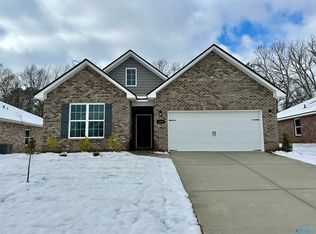 166 River Pointe Dr, New Market, AL 35761