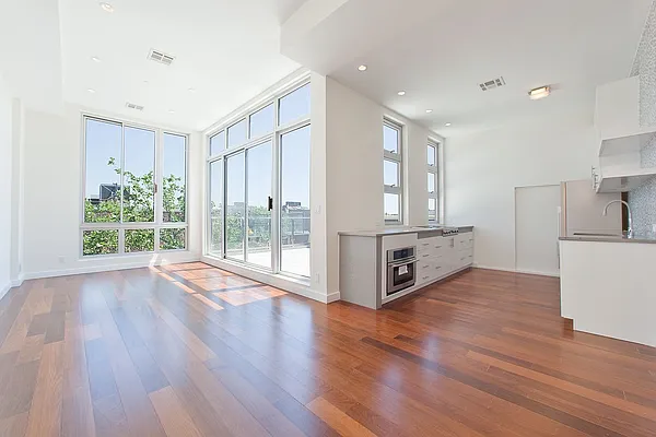 Sold by aptsandlofts.com | media 29