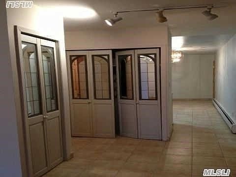 4th image of 8616 263rd St