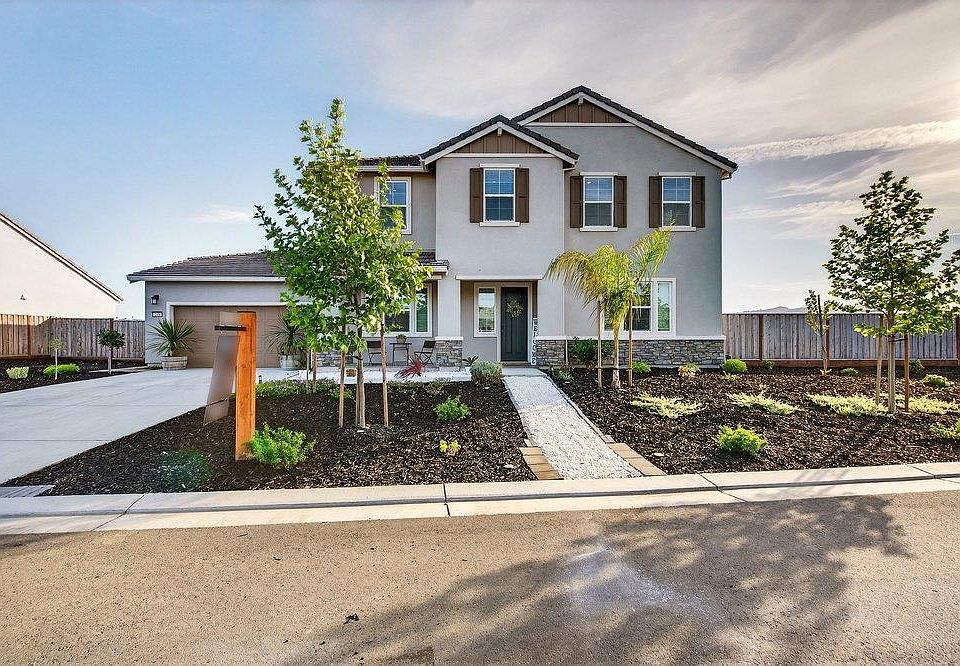 1st image of 288 Luna Way