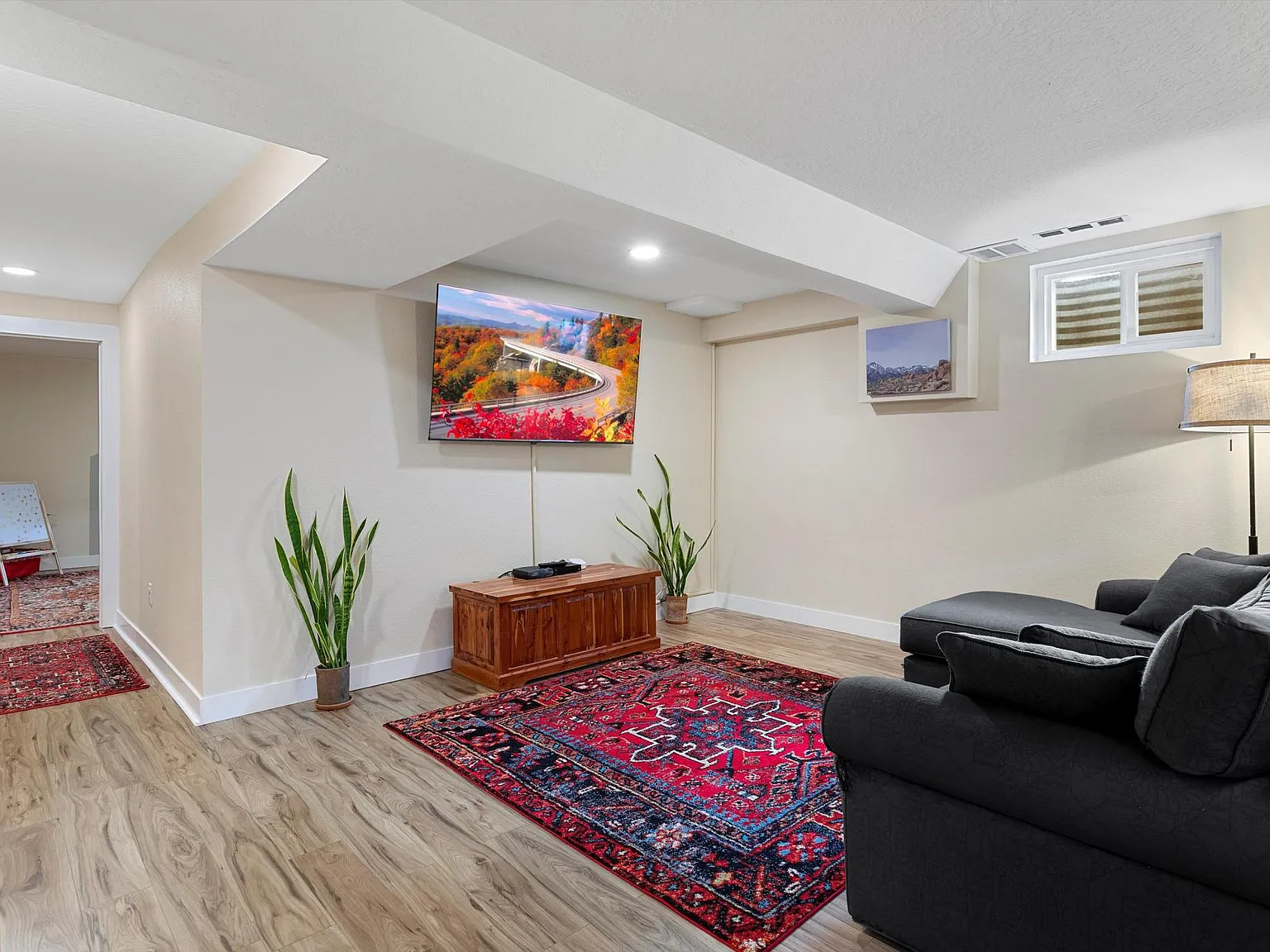 4505 Buttercup Ln — Photo 3