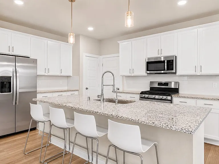 5858 Dawning Sun St — Photo 4