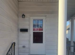 611 Main St, Avoca, PA 18641