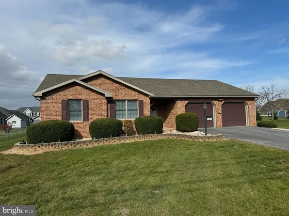 5751 Greenvillage Rd, Chambersburg, PA 17202