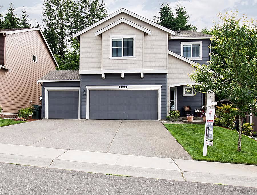 1st image of 2506 195th Street Ct E