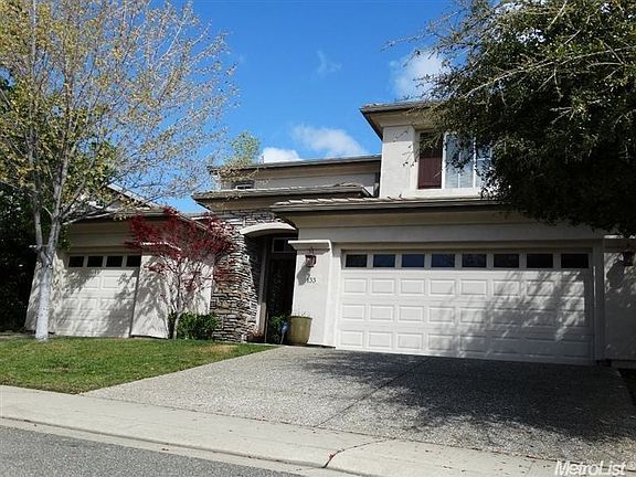 2nd image of 133 Blue Bonnet Ct