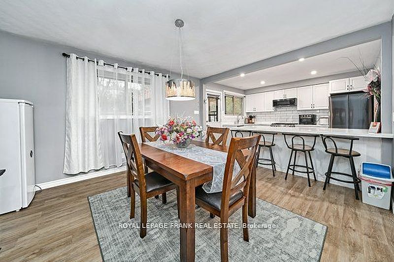 Peterborough House for rent - 3 Bedrooms — photo 13