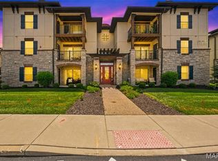 321 Bordeaux Way, Saint Peters, MO 63376
