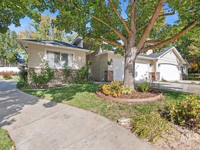 737 N Eagle Rd, Eagle, ID, 83616