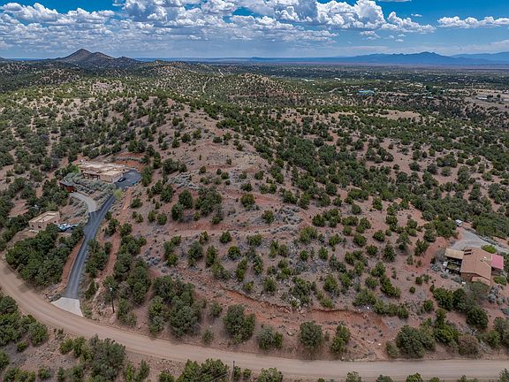 5th image of 40 Old Agua Fria Rd E