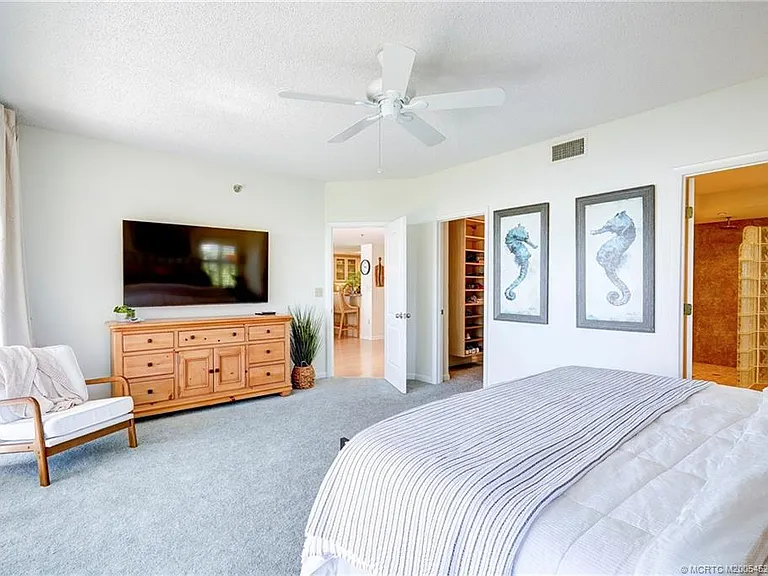 184 NE Edgewater Dr #1206 — Photo 30