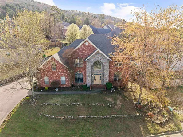 35 Clervaux Dr, Little Rock, AR 72223