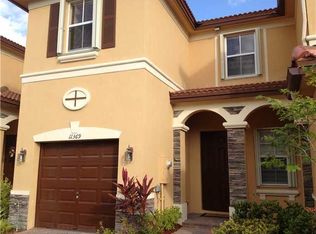 3254 NW 103rd Path, Doral, FL 33172