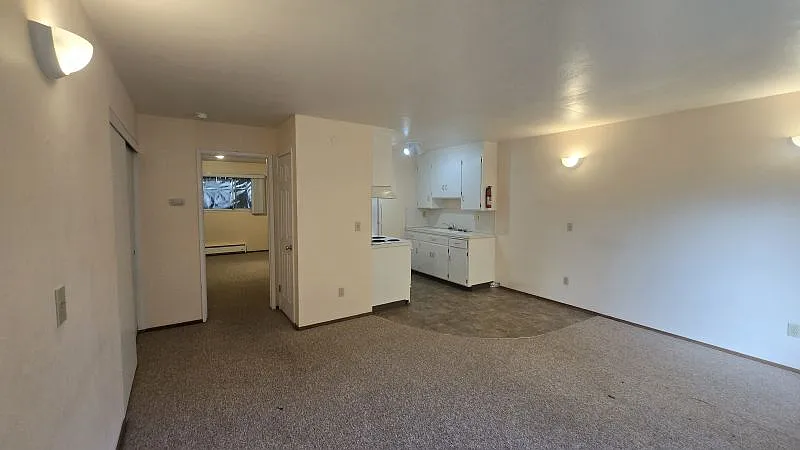 1 bed, 1.0 bath, $2,600 — Photo 3